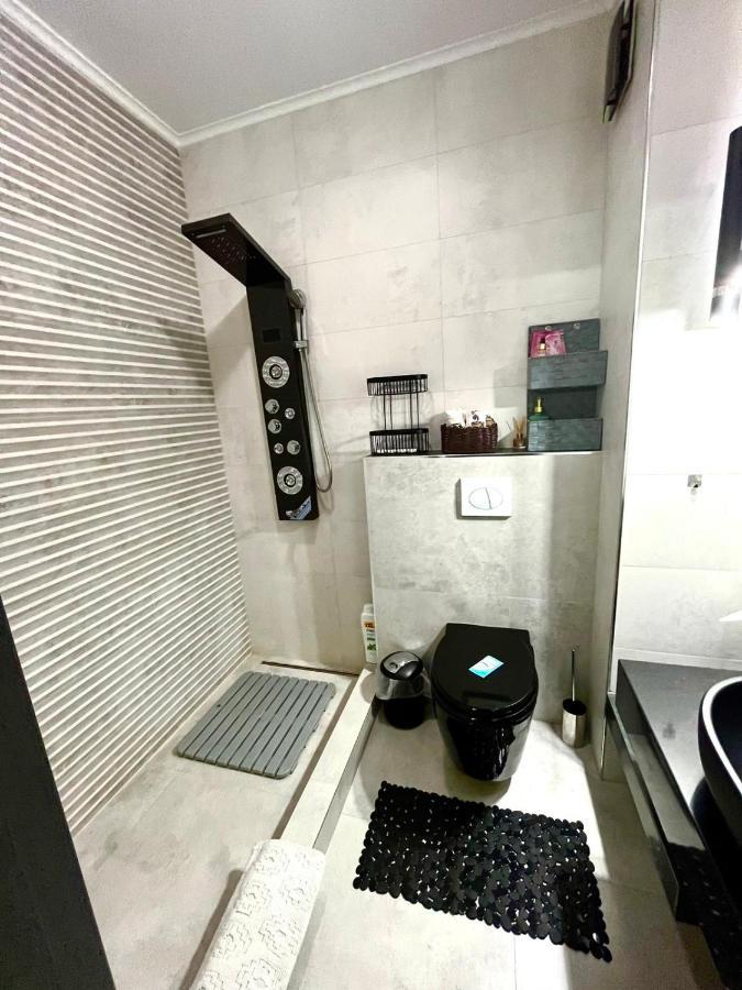 Appartement Duplex Lux - Thoria à Bucarest Extérieur photo